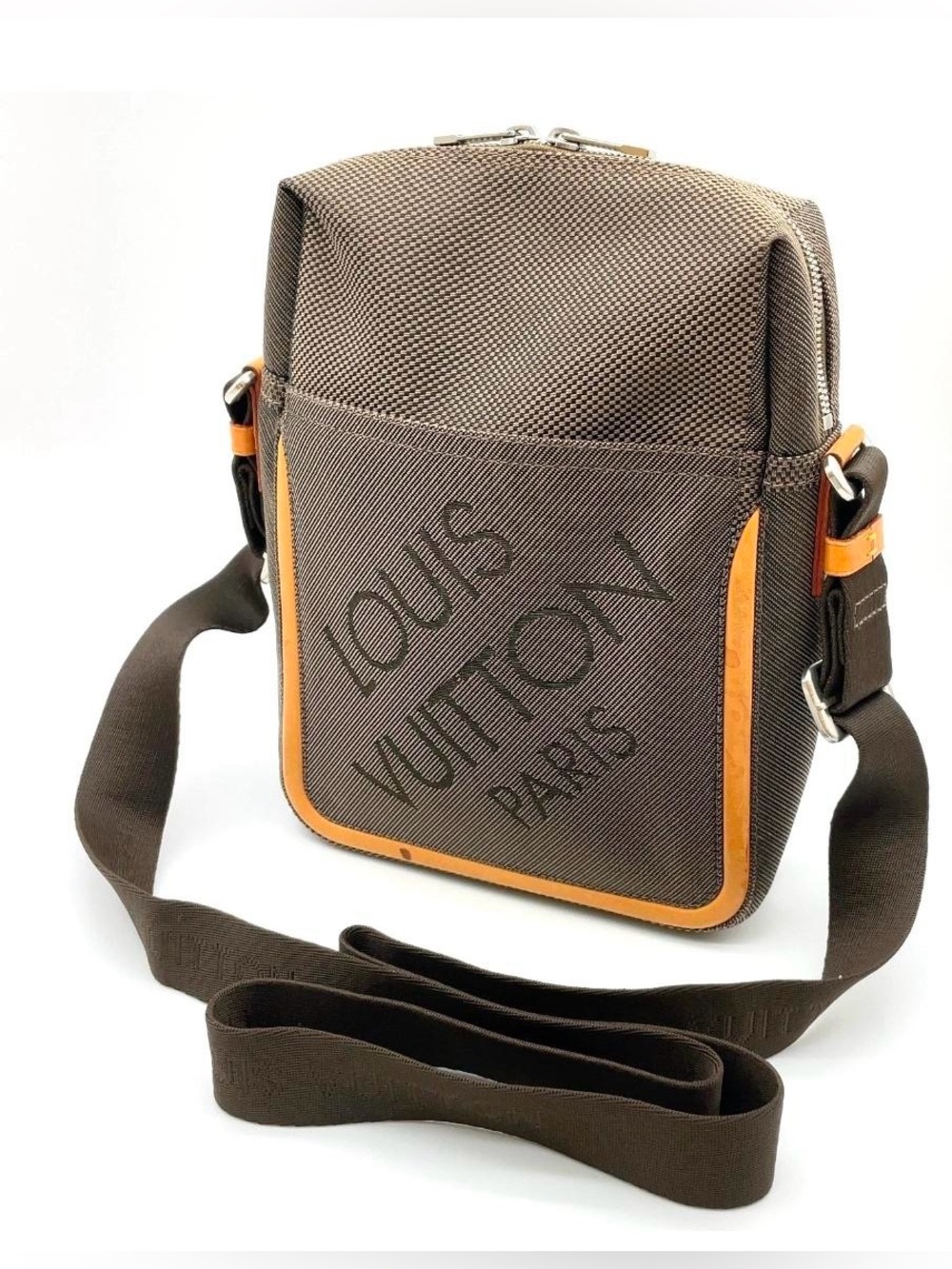 Louis Vuitton Cup Messenger Bag Brown Canvas Crossbody LV Paris Cup Rare w/ COA - Picture 2 of 12
